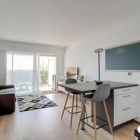 Panoramic View Swimming Pool And Parking Space Apartment Cap-d'Ail